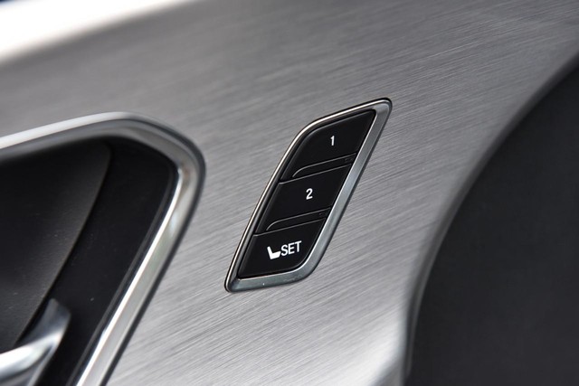 Acura RDX Vehicle Image 10