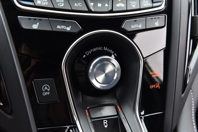 Acura RDX Vehicle Image 18