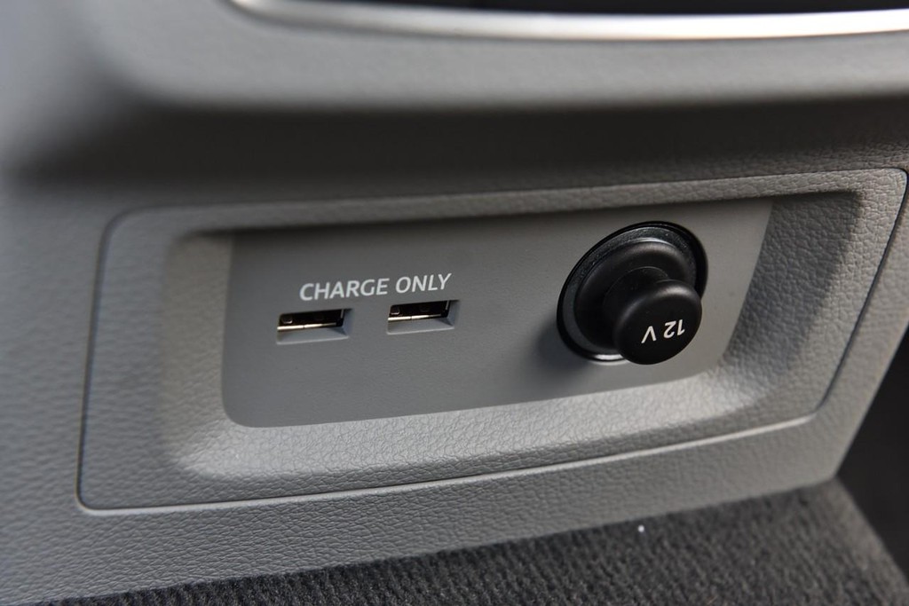 Audi Q5 Vehicle Full-screen Gallery Image 25