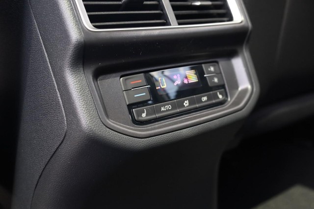 Volkswagen Atlas Vehicle Image 24