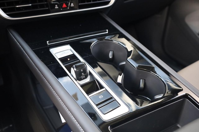 Volkswagen Atlas Vehicle Image 17