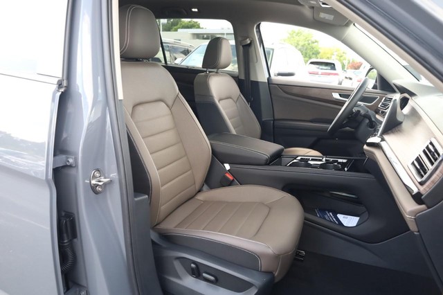 Volkswagen Atlas Vehicle Image 28