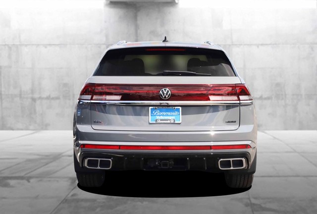 Volkswagen Atlas Cross Sport Vehicle Image 06