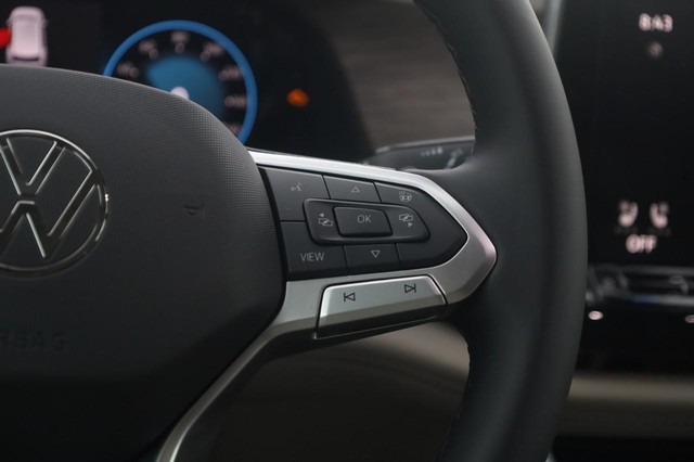 Volkswagen Atlas Vehicle Image 09