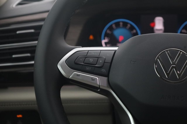 Volkswagen Atlas Vehicle Image 10