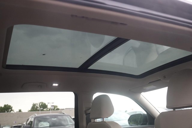 Volkswagen Atlas Vehicle Image 21