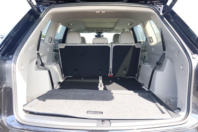 Volkswagen Atlas Vehicle Image 08