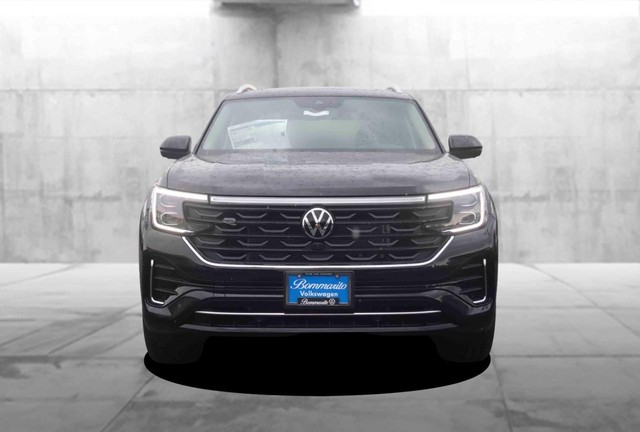 Volkswagen Atlas Vehicle Image 04