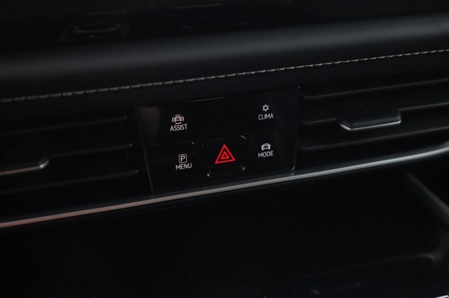 Volkswagen Atlas Vehicle Image 17