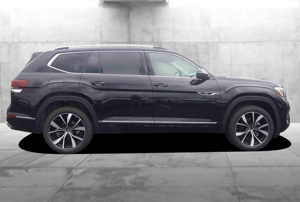 Volkswagen Atlas Vehicle Full-screen Gallery Image 5