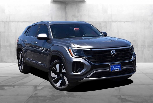 Volkswagen Atlas Cross Sport Vehicle Image 02