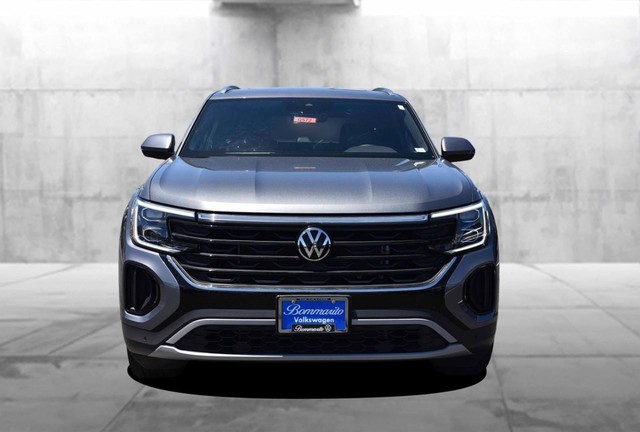Volkswagen Atlas Cross Sport Vehicle Image 04