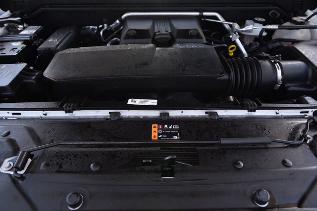 GMC Canyon Vehicle Image 22
