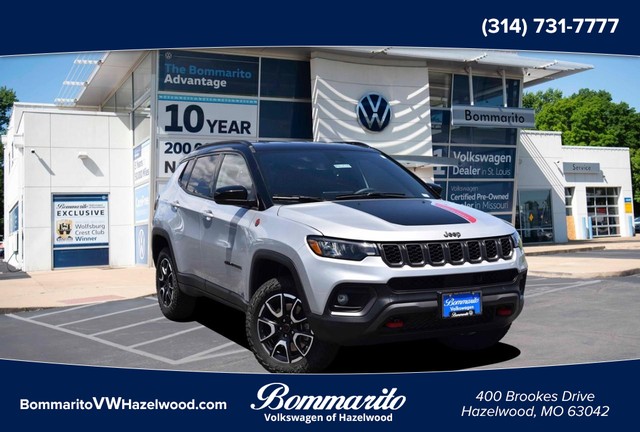 Hazelwood MO 2025 Jeep Compass more details - jeep compass