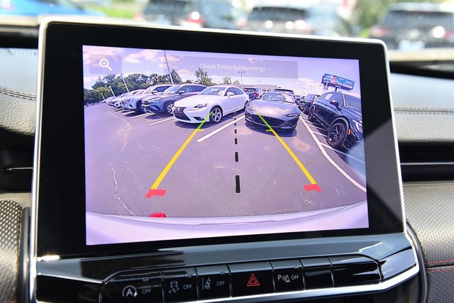 Jeep Compass Vehicle Image 13