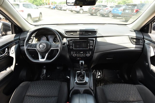 Nissan Rogue Vehicle Image 07