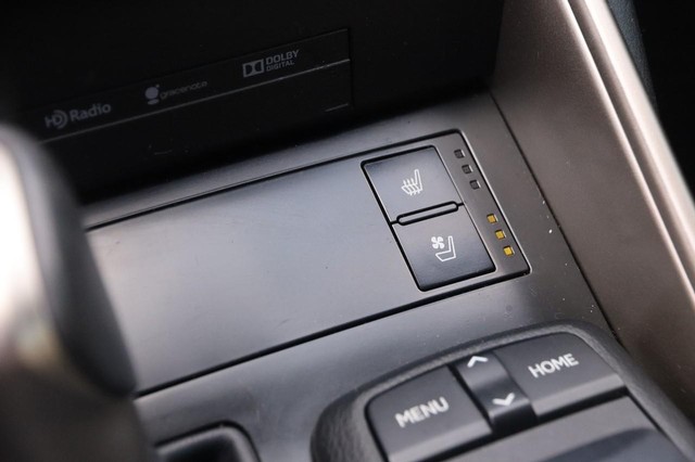 Lexus IS 350 Vehicle Image 19