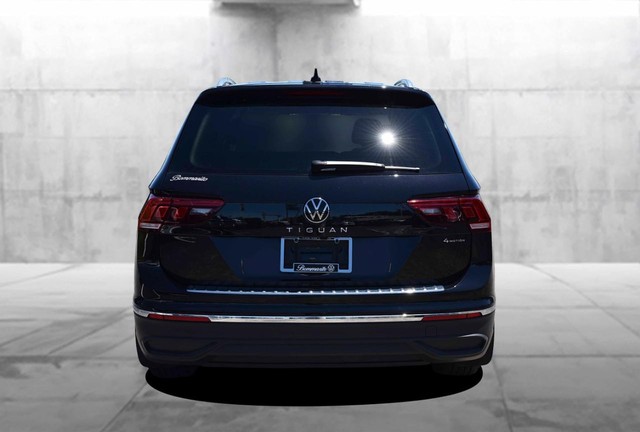 Volkswagen Tiguan Vehicle Image 06