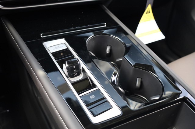 Volkswagen Atlas Vehicle Image 17