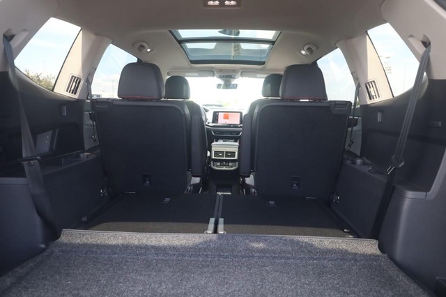 Volkswagen Atlas Vehicle Image 24