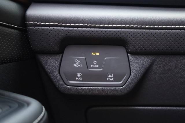 Volkswagen Atlas Vehicle Image 20