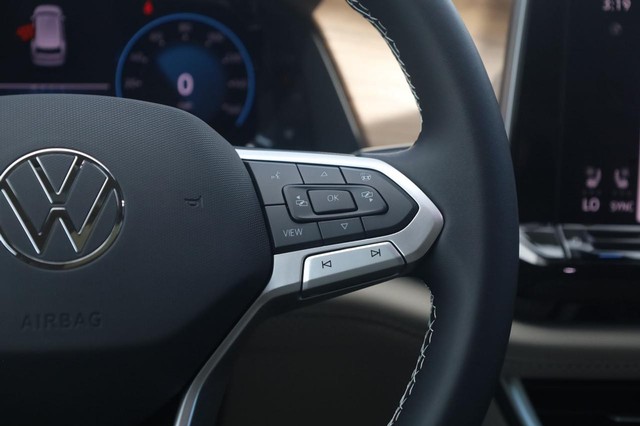 Volkswagen Atlas Vehicle Image 09