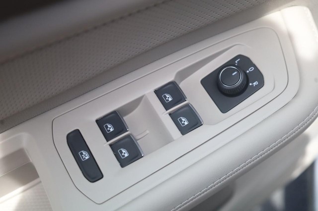 Volkswagen Atlas Vehicle Image 11