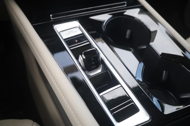 Volkswagen Atlas Vehicle Image 17