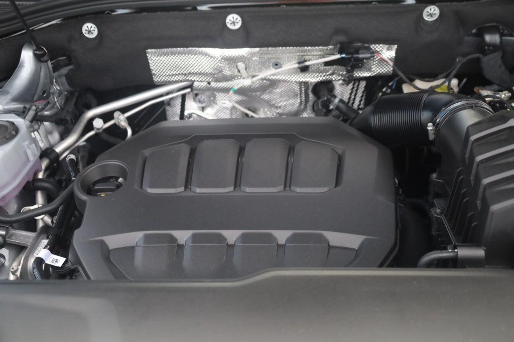 Volkswagen Atlas Vehicle Full-screen Gallery Image 25