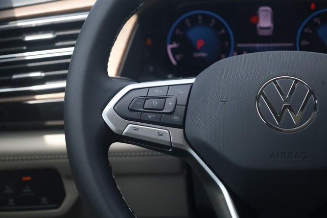 Volkswagen Atlas Vehicle Image 10