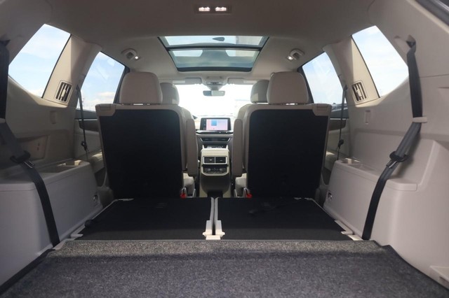 Volkswagen Atlas Vehicle Image 24