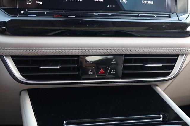 Volkswagen Atlas Vehicle Image 15