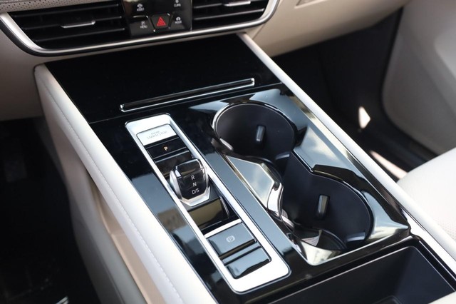 Volkswagen Atlas Vehicle Image 17