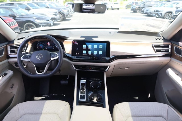 Volkswagen Atlas Vehicle Image 26