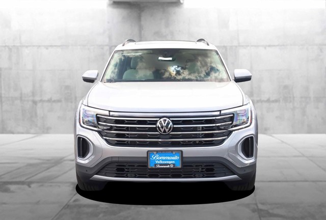 Volkswagen Atlas Vehicle Image 04