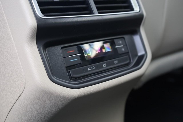 Volkswagen Atlas Vehicle Image 24