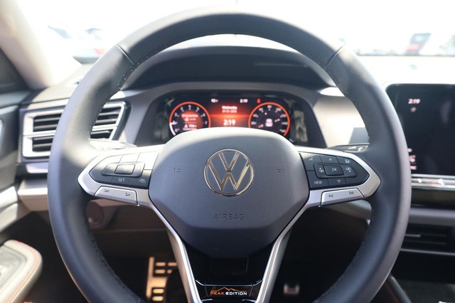 Volkswagen Atlas Vehicle Image 11