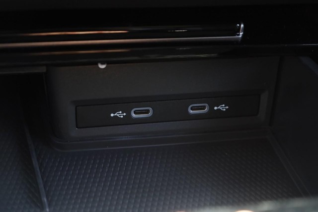 Volkswagen Atlas Vehicle Image 15