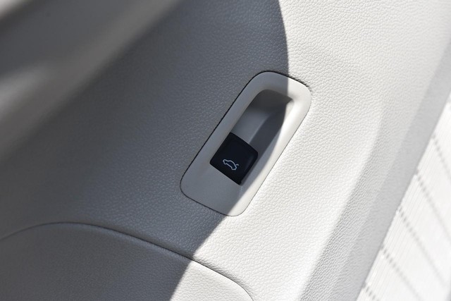 Volkswagen Atlas Vehicle Image 09