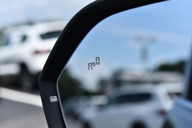Volkswagen Atlas Vehicle Image 10