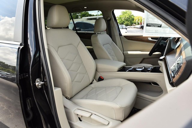 Volkswagen Atlas Vehicle Image 20