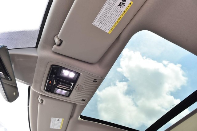 Volkswagen Atlas Vehicle Image 21
