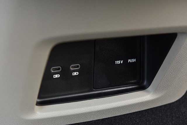 Volkswagen Atlas Vehicle Image 24