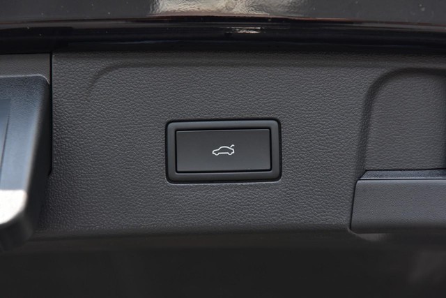 Volkswagen Atlas Vehicle Image 27