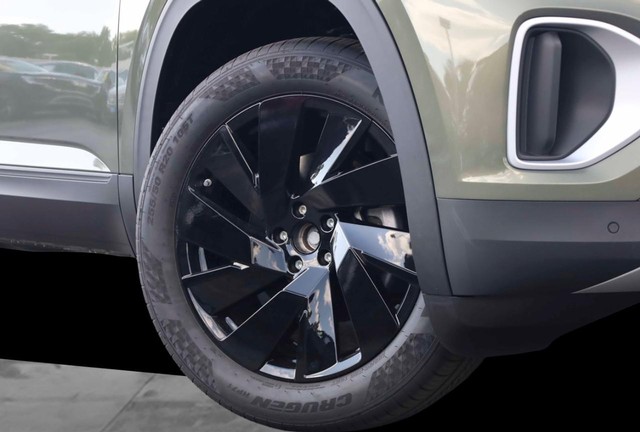 Volkswagen Atlas Vehicle Image 03