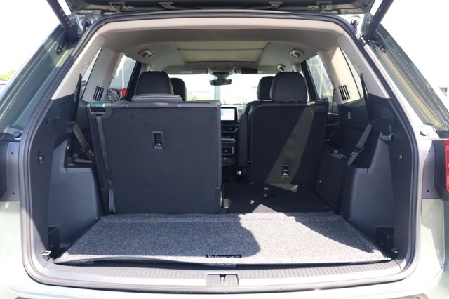 Volkswagen Atlas Vehicle Image 08