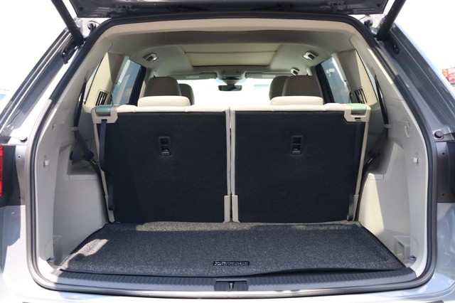 Volkswagen Atlas Vehicle Image 07