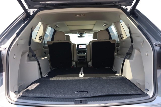 Volkswagen Atlas Vehicle Image 09