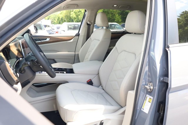 Volkswagen Atlas Vehicle Image 10
