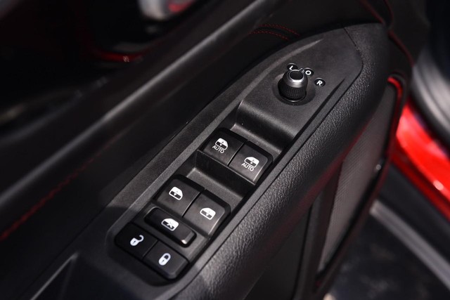 Jeep Compass Vehicle Image 08